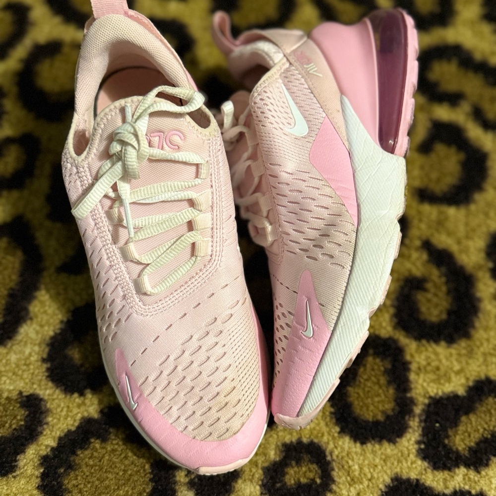 Nike air max 270 Light Pink Running Shoes